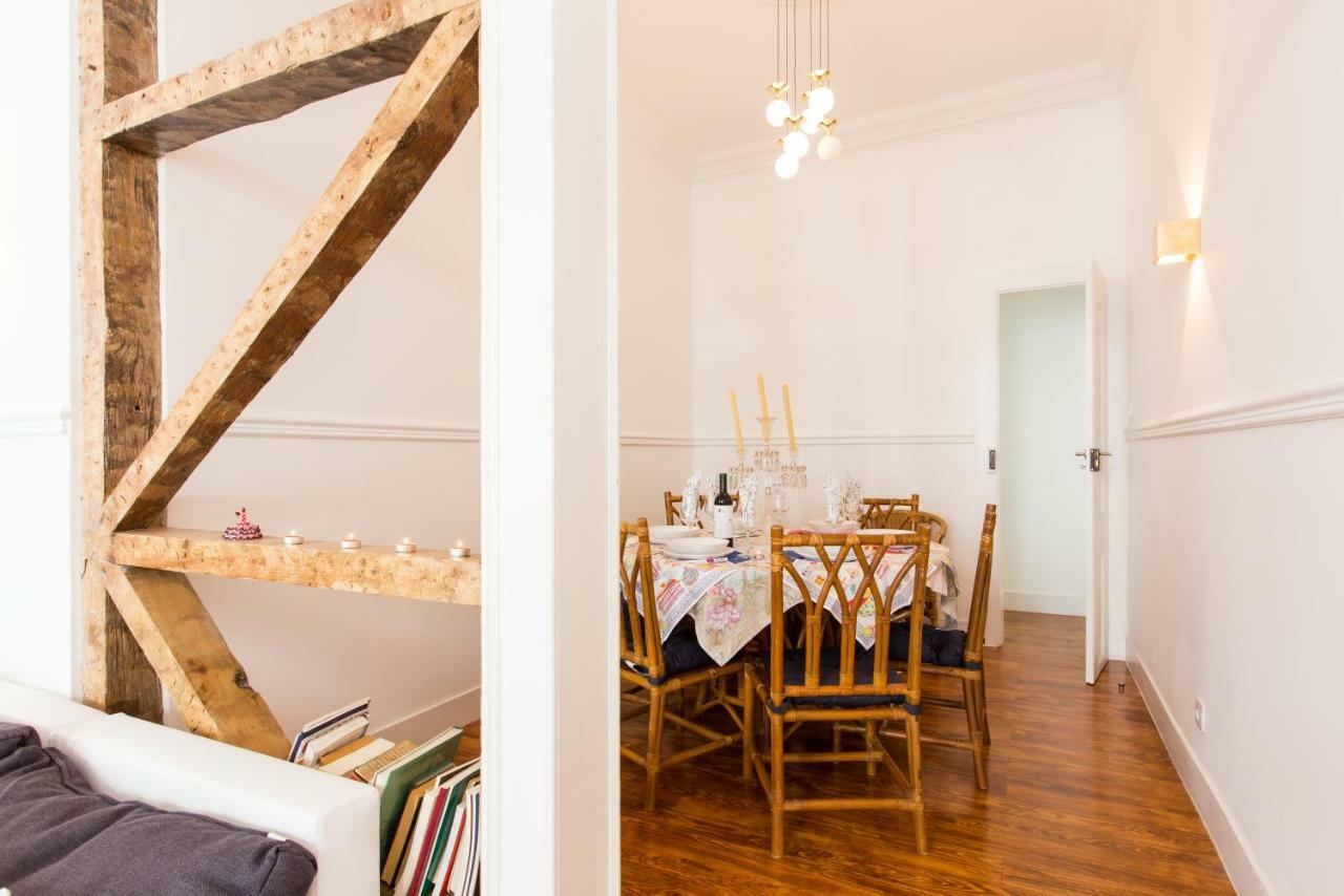 Lisbon Secret & Charming Baixa 4 Bedroom Apartment Bagian luar foto