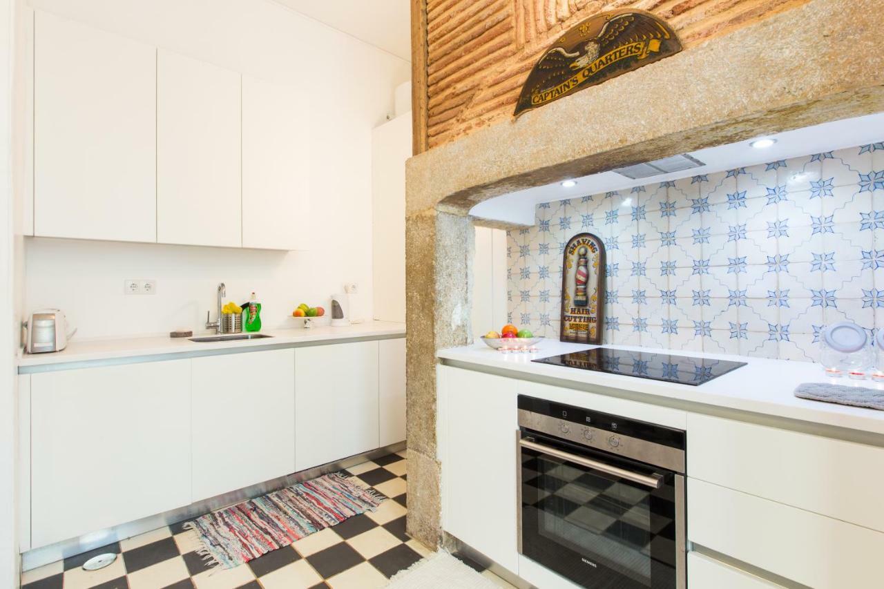 Lisbon Secret & Charming Baixa 4 Bedroom Apartment Bagian luar foto